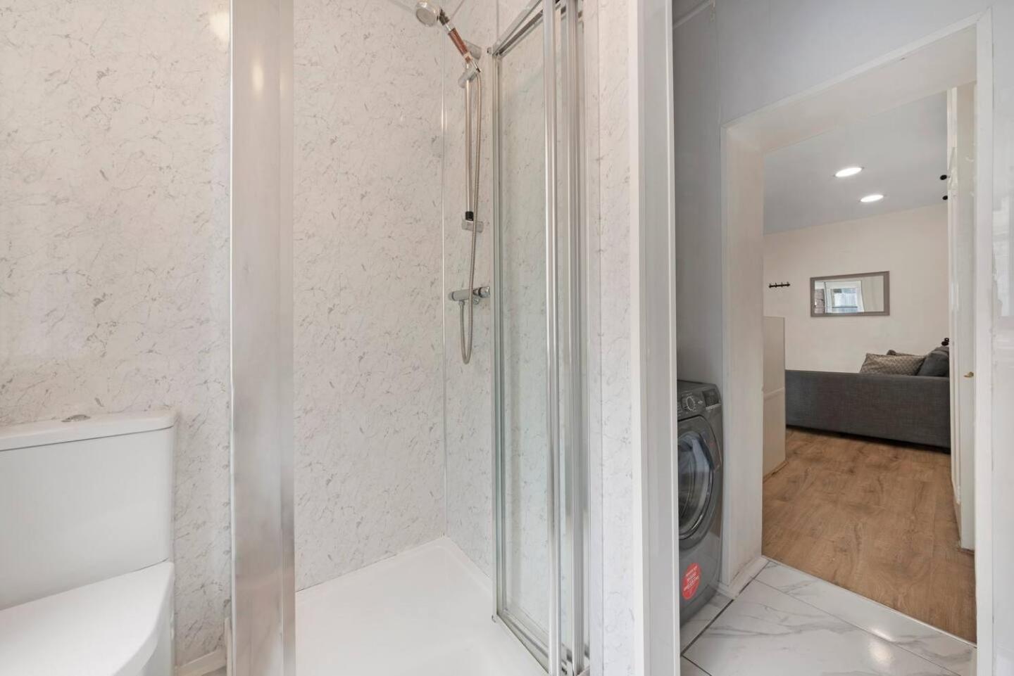 2 Bed Piccadilly 3 Apartamento *